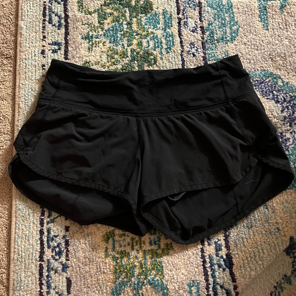 Lululemon Speed Up Shorts Sz 4